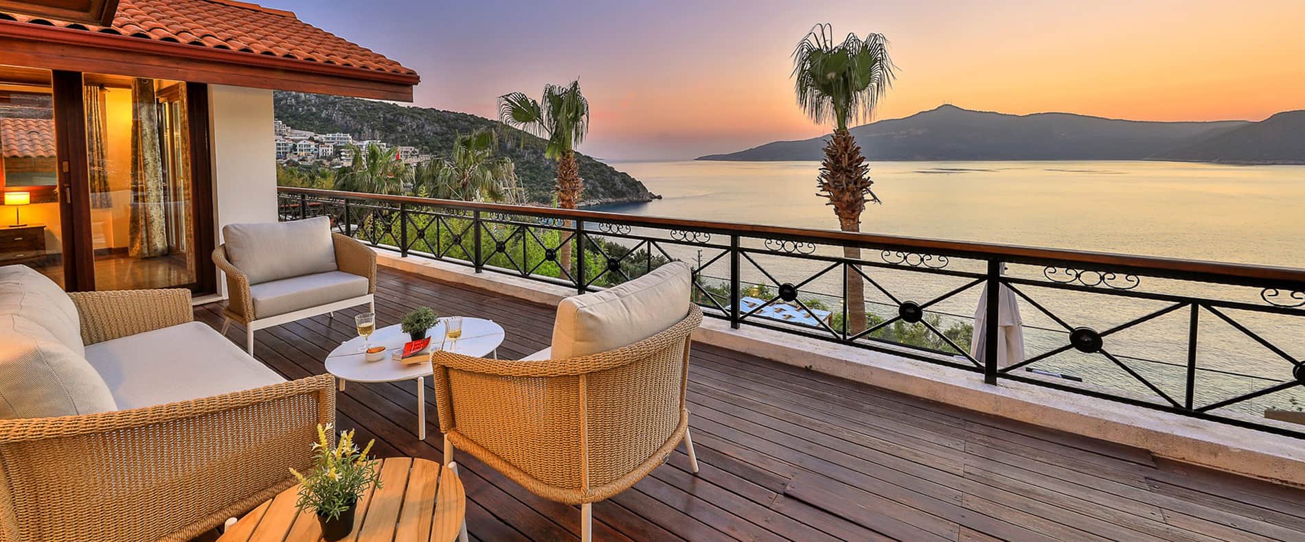 Geniş Balkon